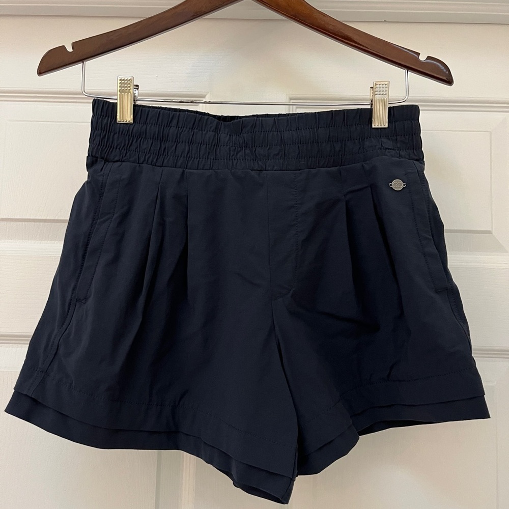 Calia ladies casual shorts size small